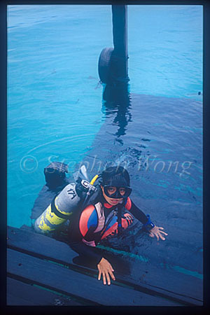 Takako on jetty 01